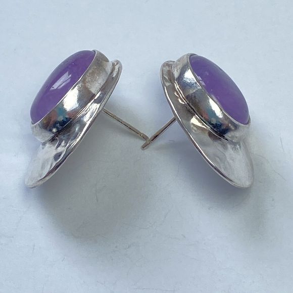 Vintage Shube Purple Oval Amethyst Hammered 925 Sterling Silver Pierced Earrings - Picture 3 of 11